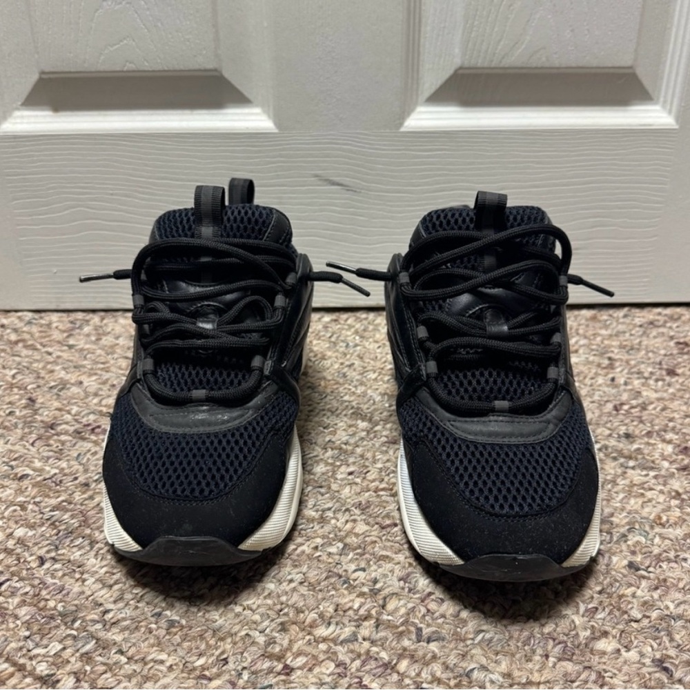 Discounted Authentic size 8 dior b22 eu 41